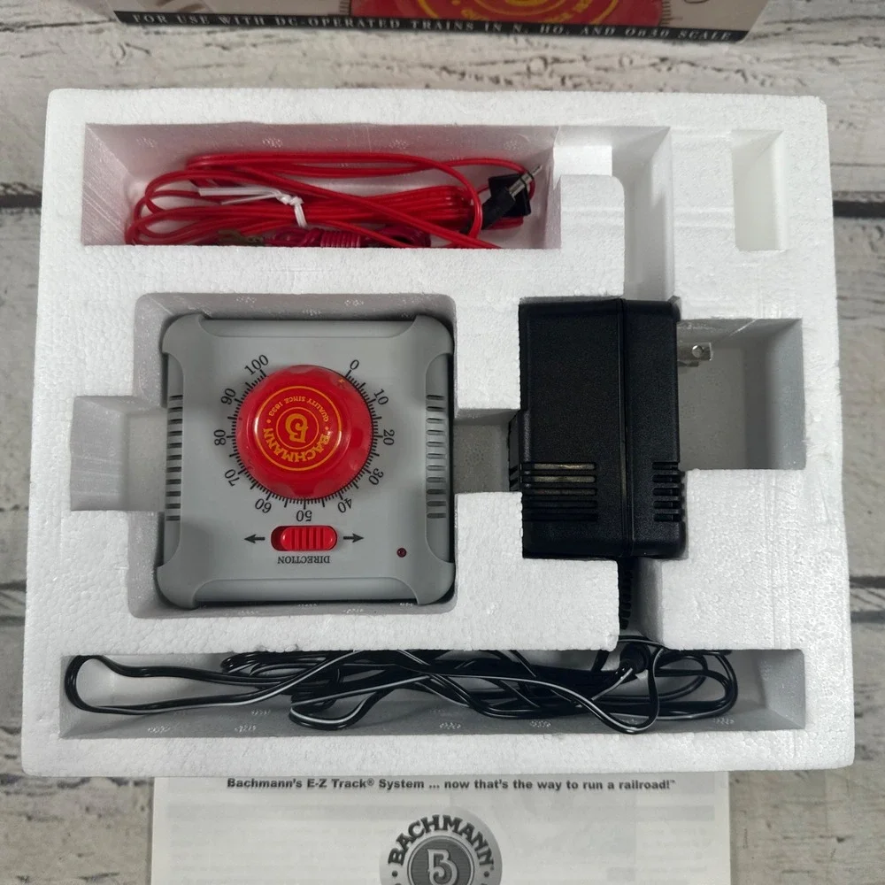 Bachmann 44212Power Pack w/Speed Controller DC Trains : N / HO / On30 Scale